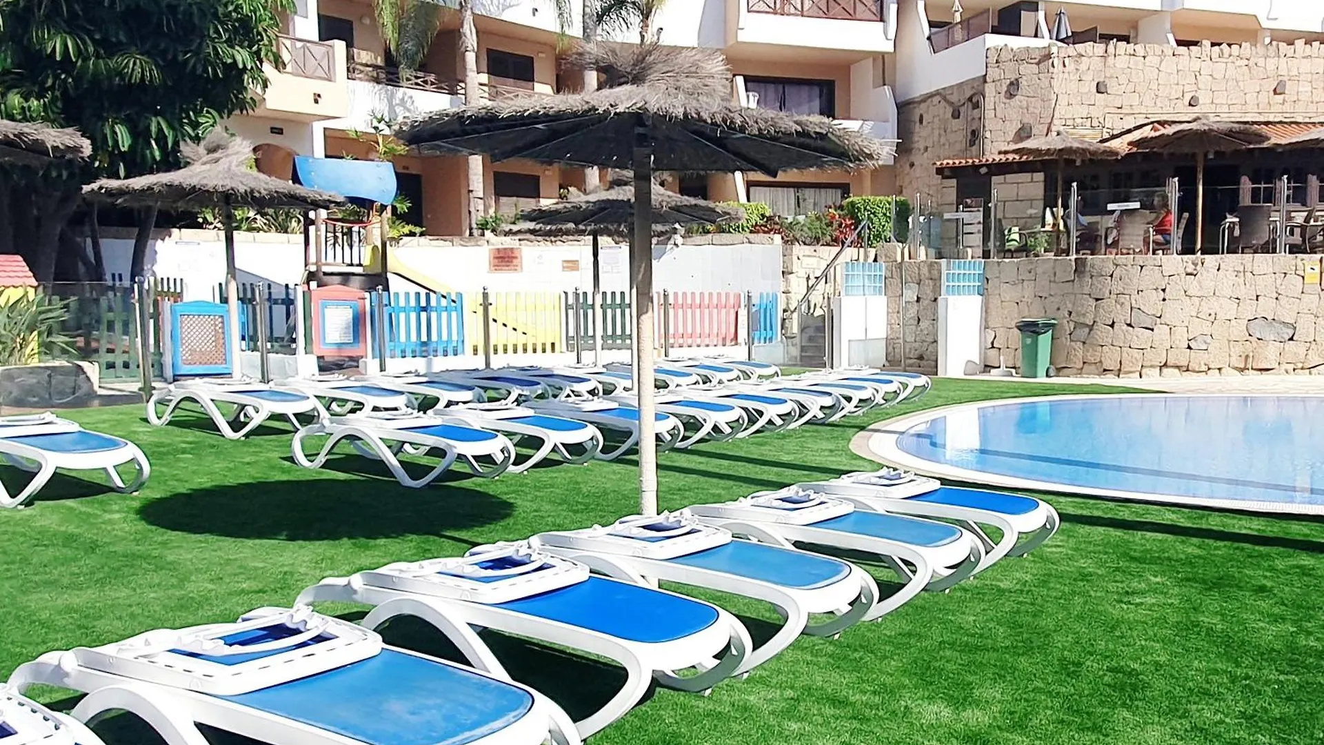 Spacious Apartment With Private Garden In Tenerife South San Miguel de Abona